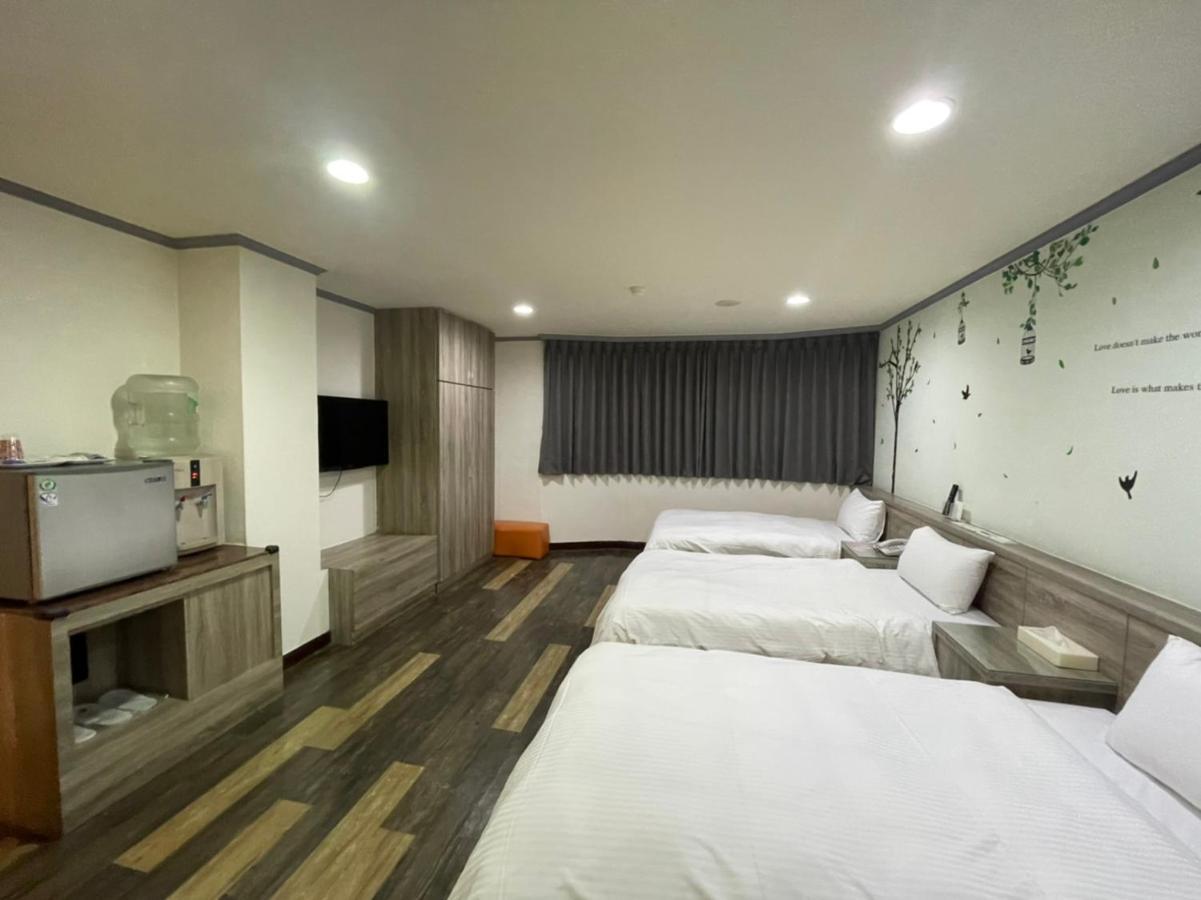 A22 Wei Lu Hotel Zhongli Dış mekan fotoğraf