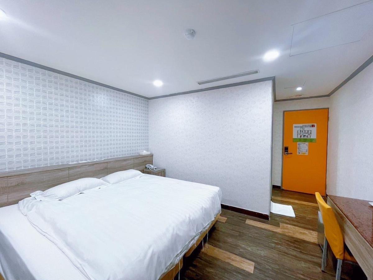 A22 Wei Lu Hotel Zhongli Dış mekan fotoğraf