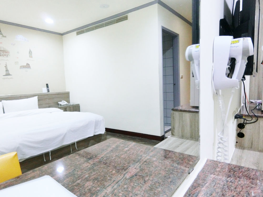 A22 Wei Lu Hotel Zhongli Dış mekan fotoğraf