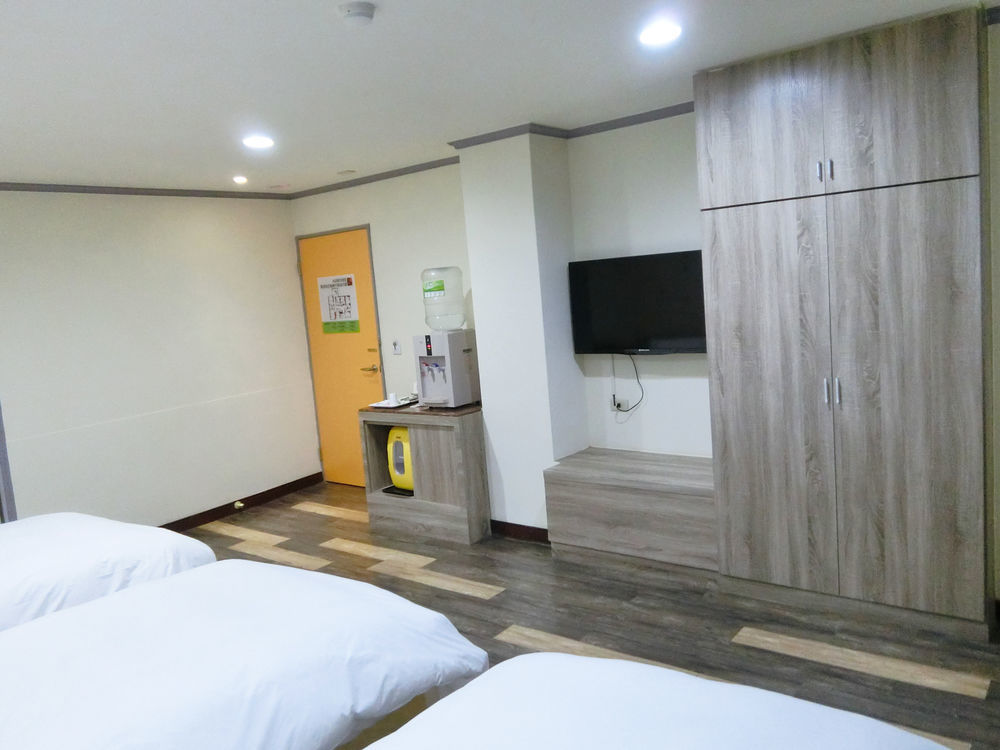 A22 Wei Lu Hotel Zhongli Dış mekan fotoğraf
